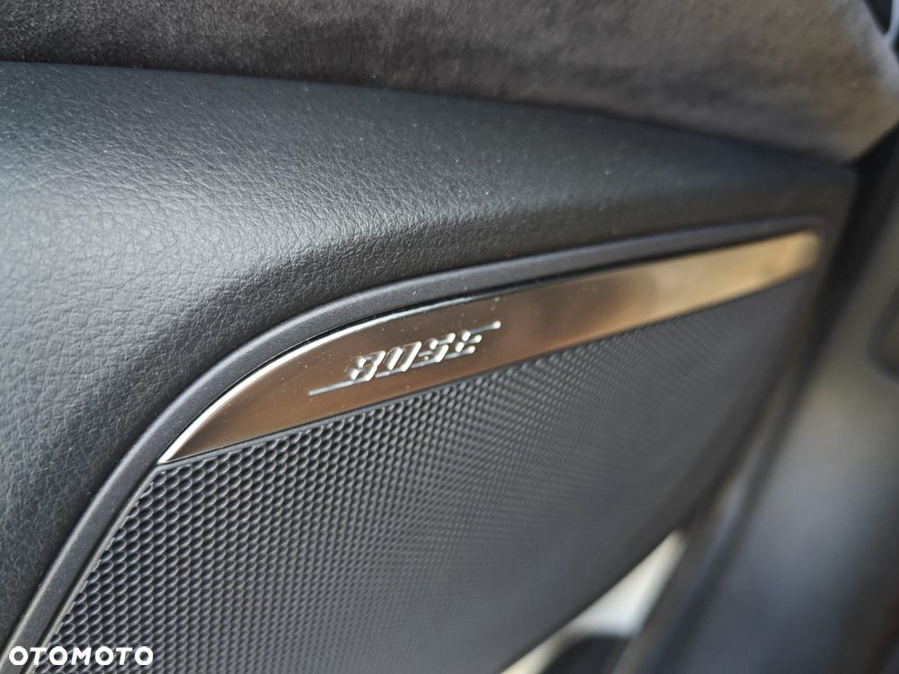 Audi A6 Avant 2.0 TDI Ultra S tronic - 19