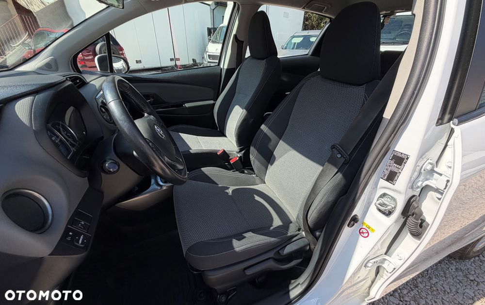 Toyota Yaris - 6