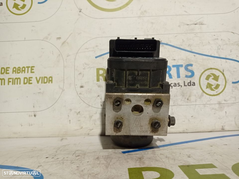 ABS Nissan Almera 1.5i 0273004635 - 3