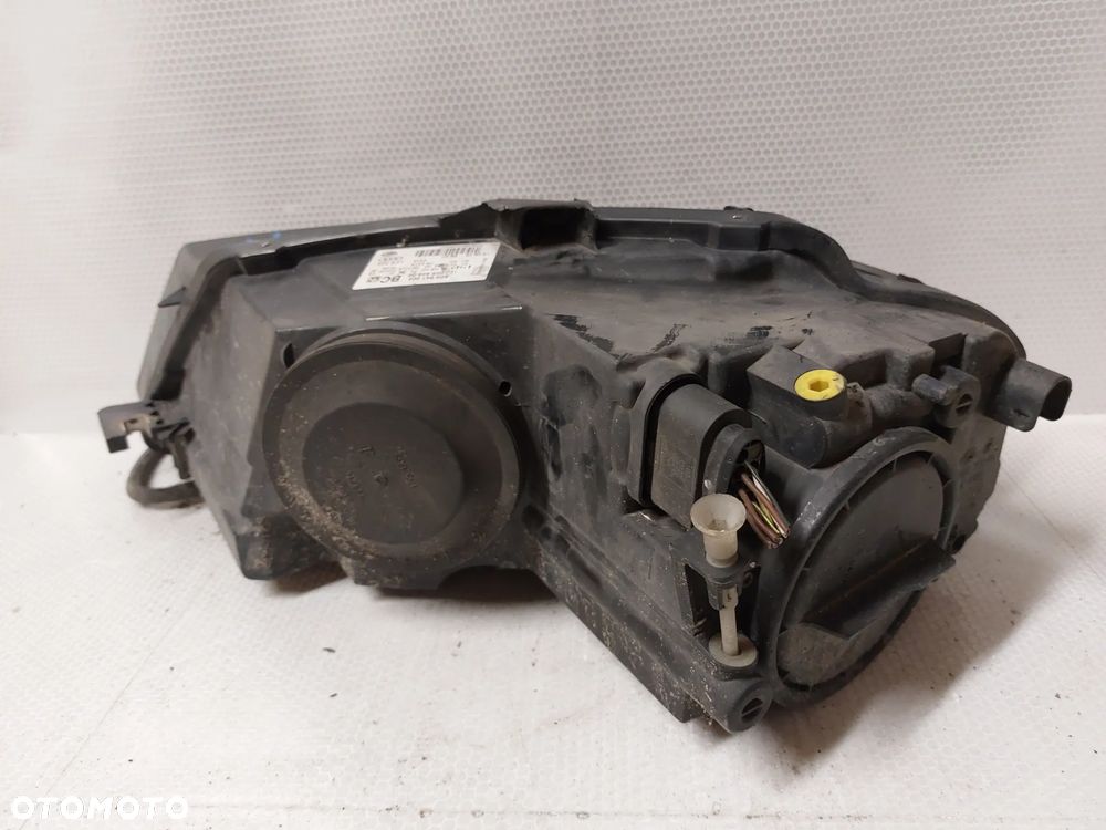 .  LAMPA PRZOD PRZEDNIA PRAWA AUDI A3 8P 2 LIFT !BRAK UCHWYTU! - 4