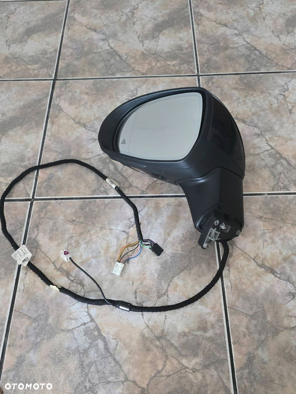 EQE W295 V295 LUSTERKO