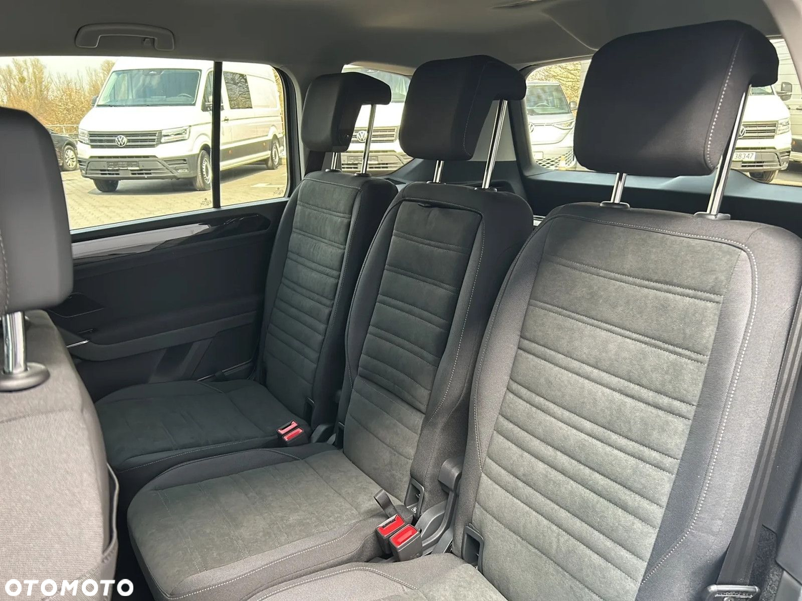 Volkswagen Touran - 7