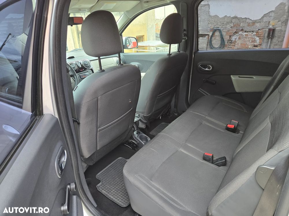 Dacia Lodgy 1.5 dCi 90 CP Laureate - 13