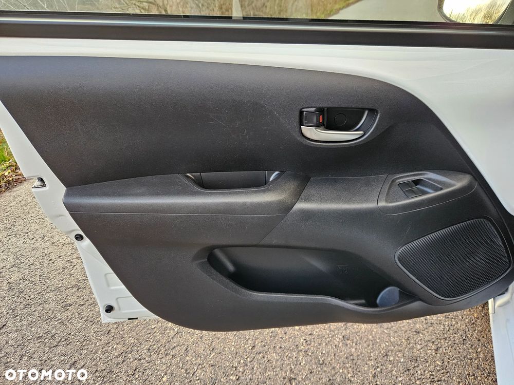 Toyota Aygo 1.0 VVT-i Black Edition - 19