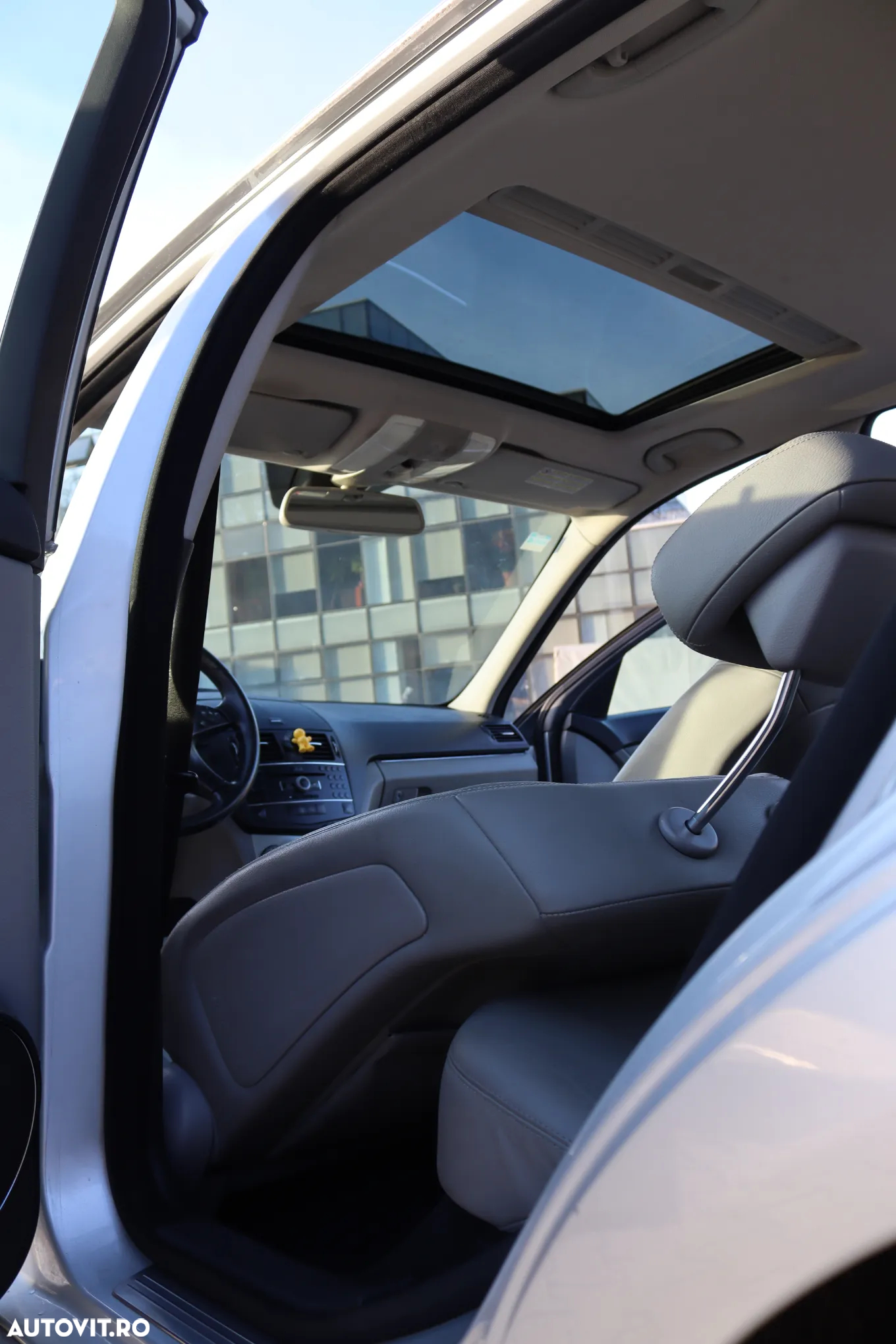 Mercedes-Benz C 220 CDI DPF Automatik Avantgarde - 10