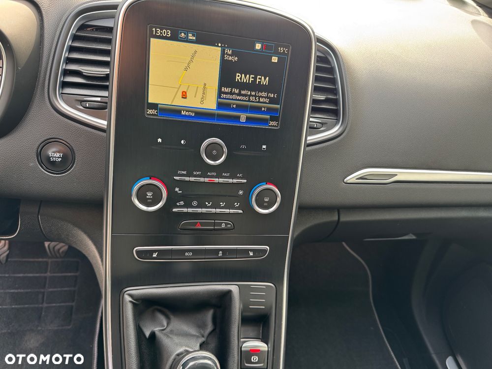 Renault Scenic - 16