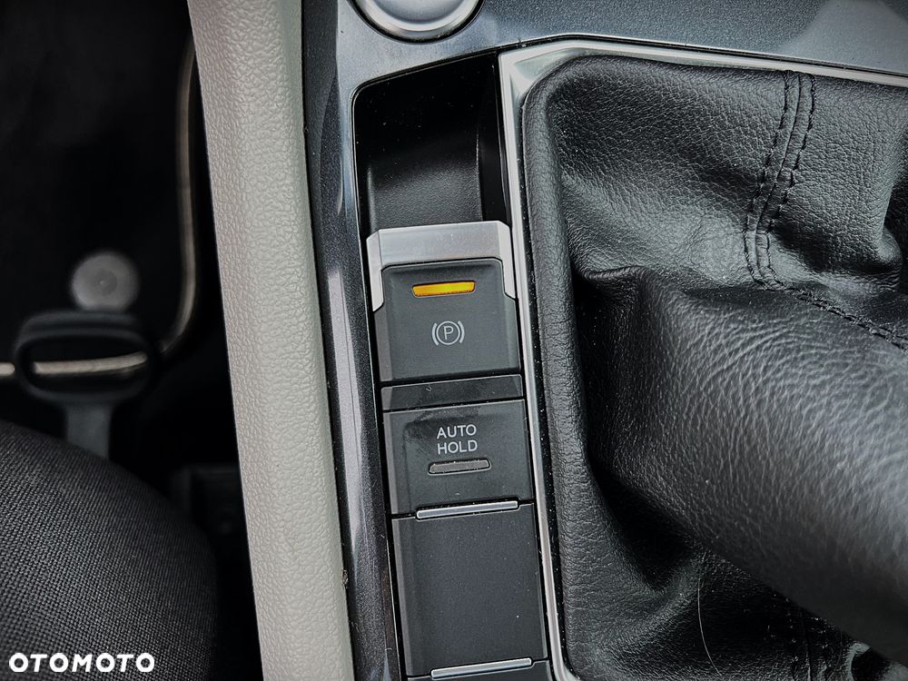 Volkswagen Tiguan 1.5 TSI EVO Comfortline - 32