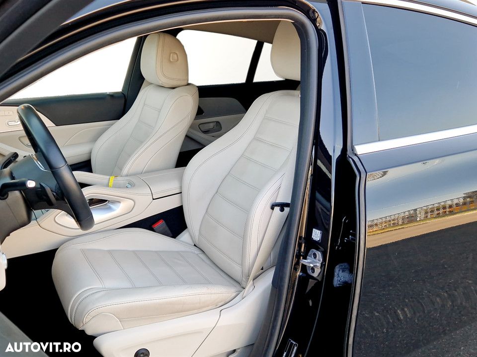 Mercedes-Benz GLE Coupe 300 d 4MATIC MHEV - 13