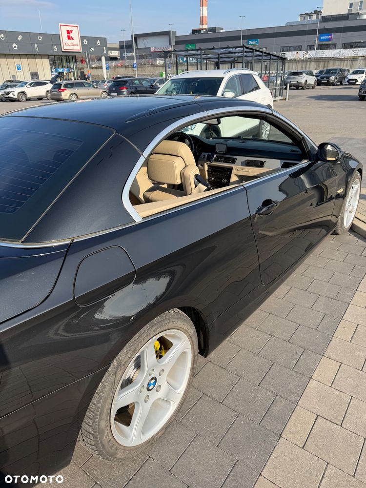 BMW Seria 3 320i - 13