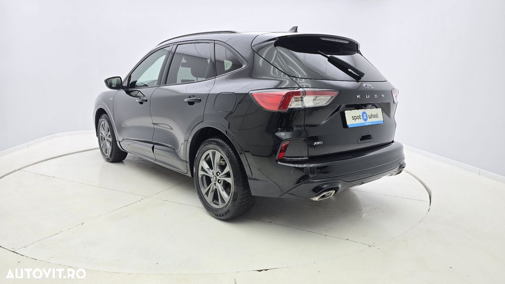 Ford Kuga - 8