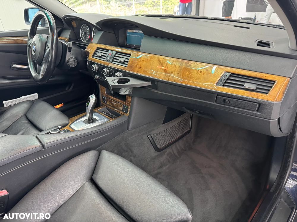 BMW Seria 5 520d Aut. Edition Exclusive - 20