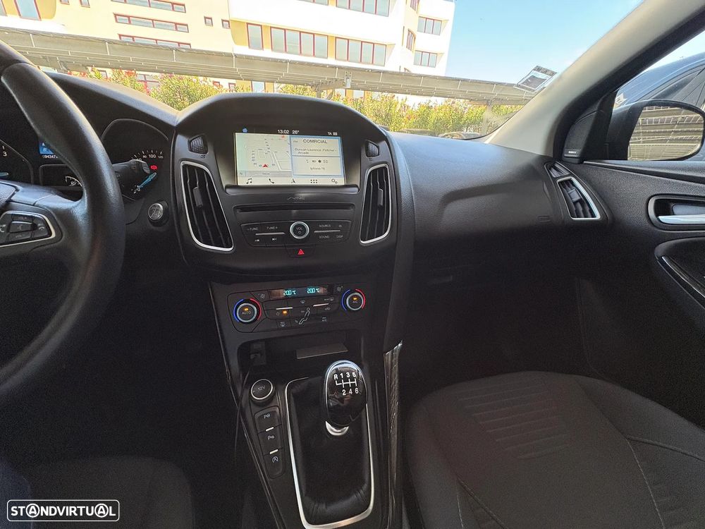 Ford Focus SW 1.5 TDCi Titanium - 8