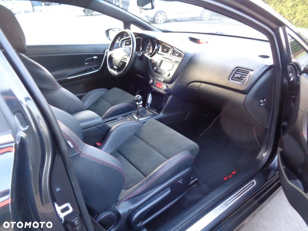 Kia ProCeed pro Ceed 1.6 T-GDI GT-Challenge - 16