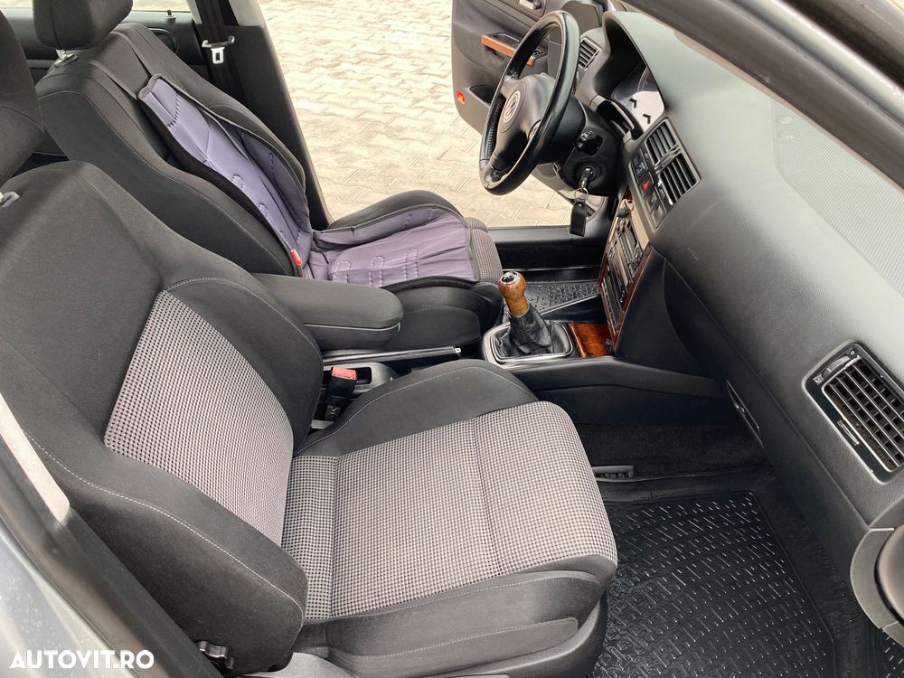 Volkswagen Bora - 16