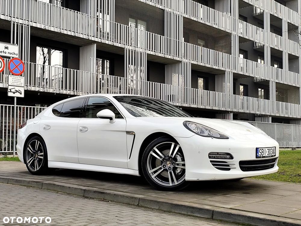 Porsche Panamera 4S PDK - 4