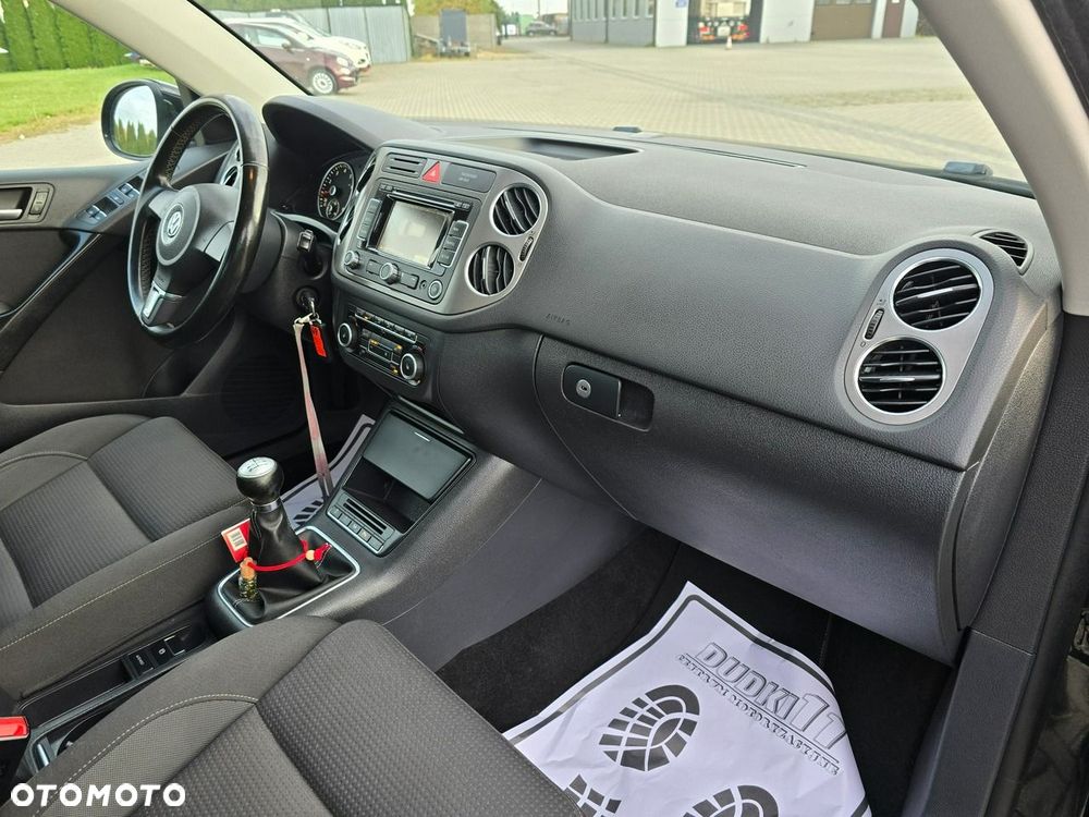 Volkswagen Tiguan - 23