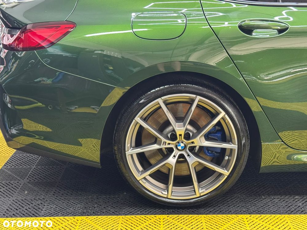 BMW Seria 8 - 15