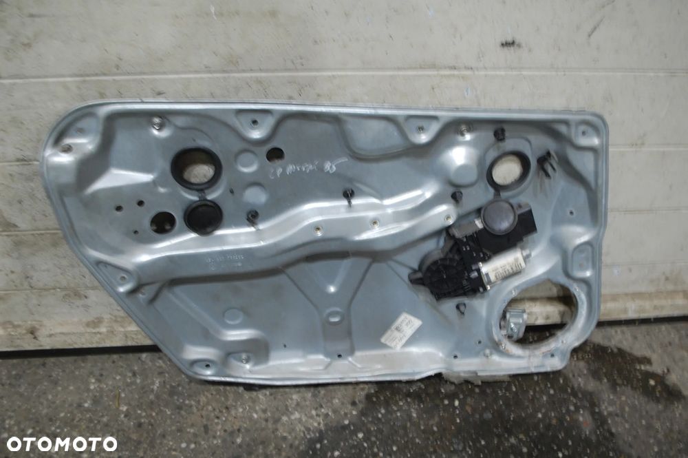 MECHANIZM PODNOŚNIK SZYBY LEWY PRZÓD PRZEDNI VW PASSAT B5 - 8