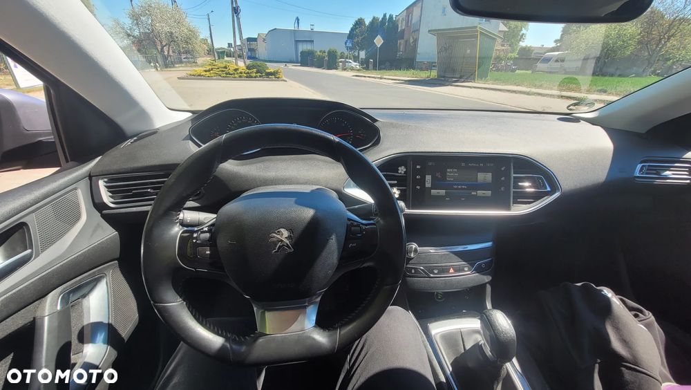 Peugeot 308 HDi FAP 92 Active - 8