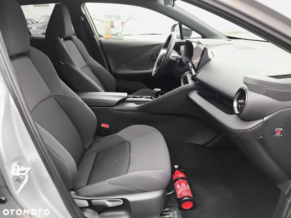 Toyota C-HR - 10