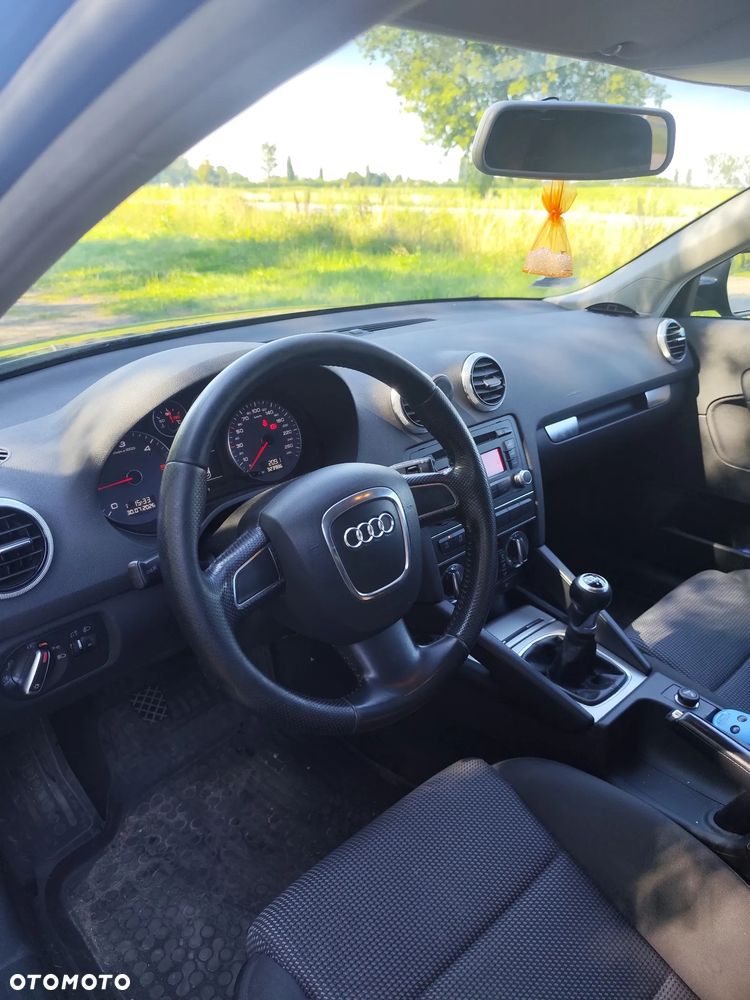Audi A3 Sportback - 7