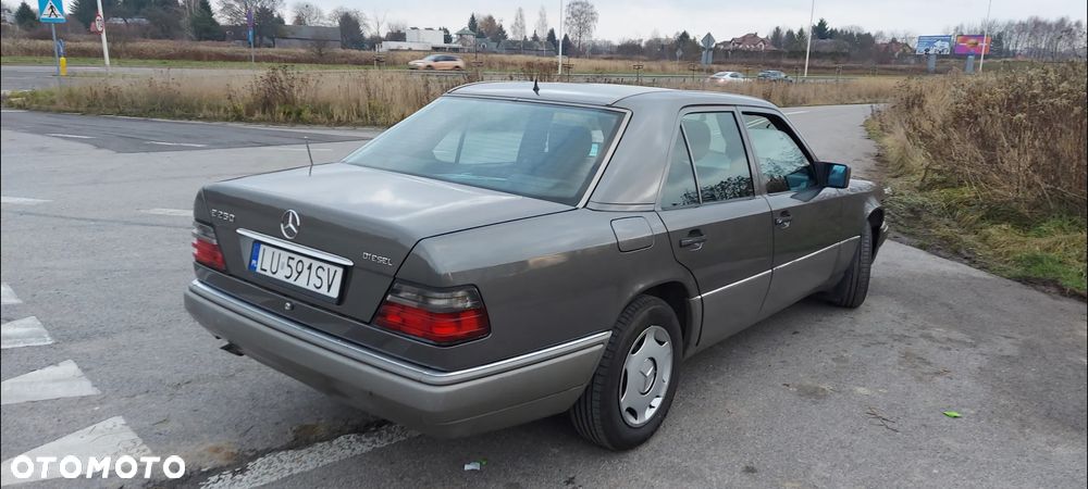 Mercedes-Benz W124 (1984-1993) - 3