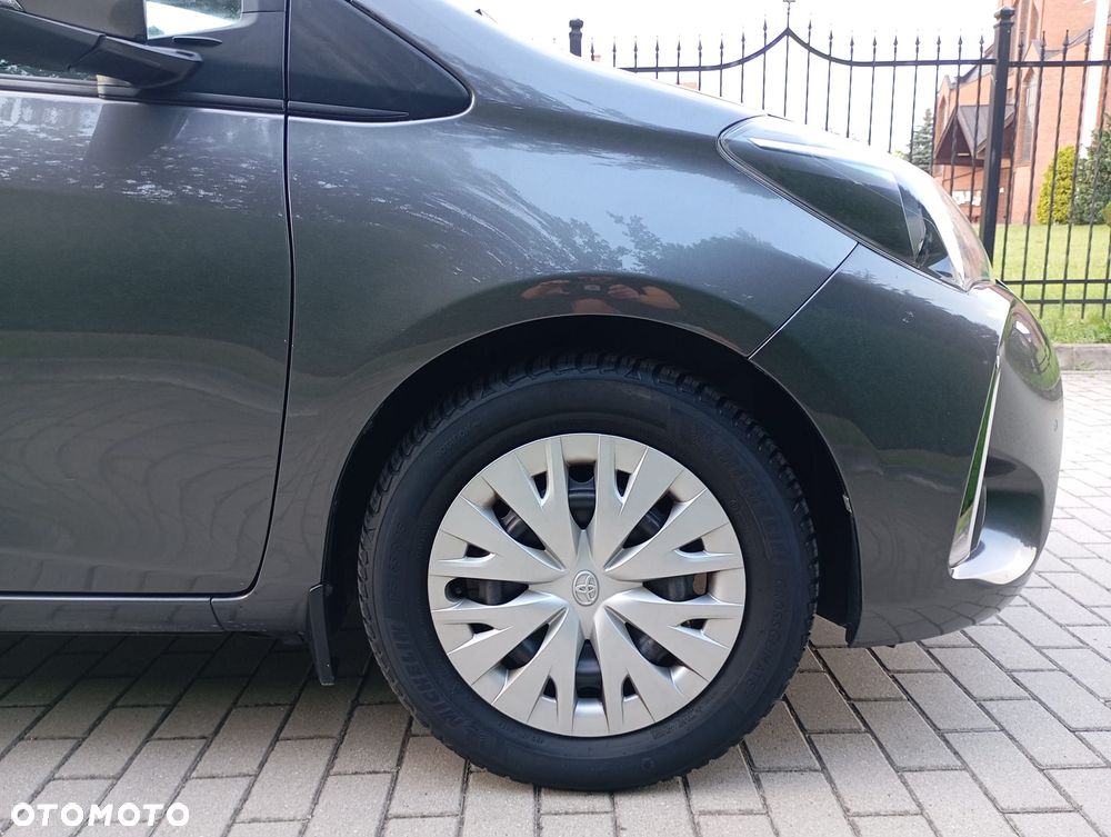 Toyota Yaris 1.0 Premium - 15