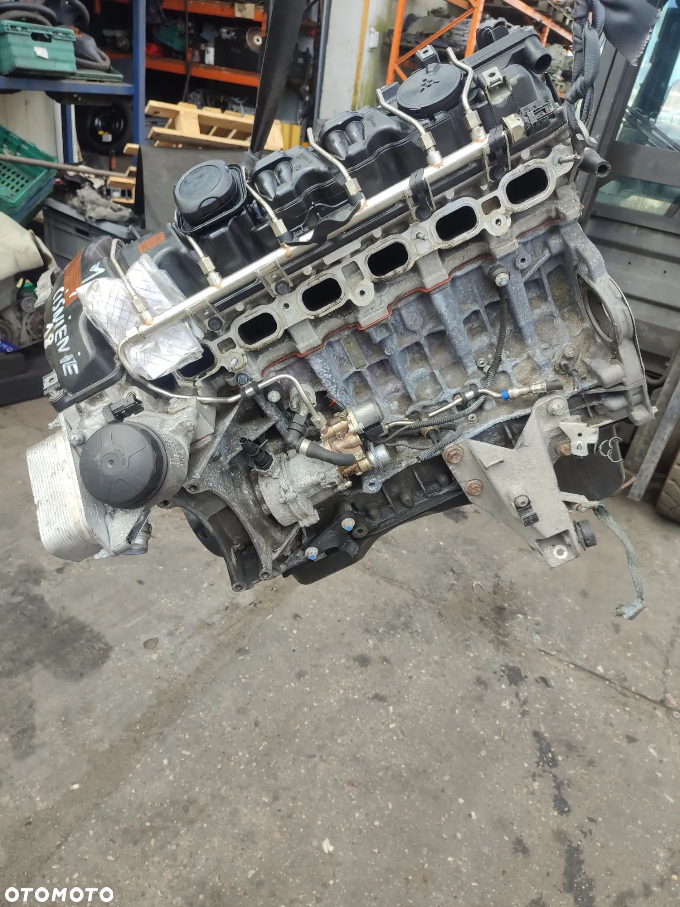 BMW 3 E91 E90 E60 E61 3.0 325i SILNIK N53B30A - 1