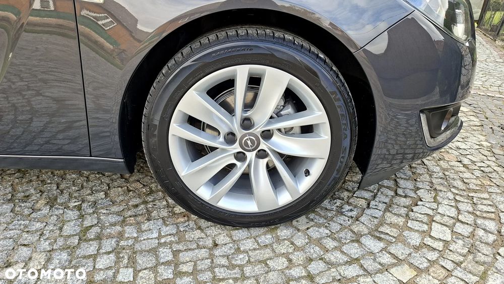 Opel Insignia 1.4 T Executive S&S - 20