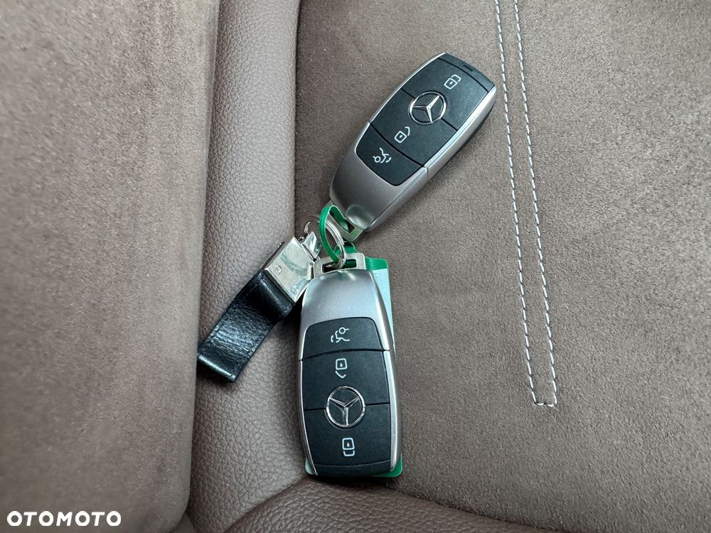 Mercedes-Benz CLA 220 AMG Line 7G-DCT - 19
