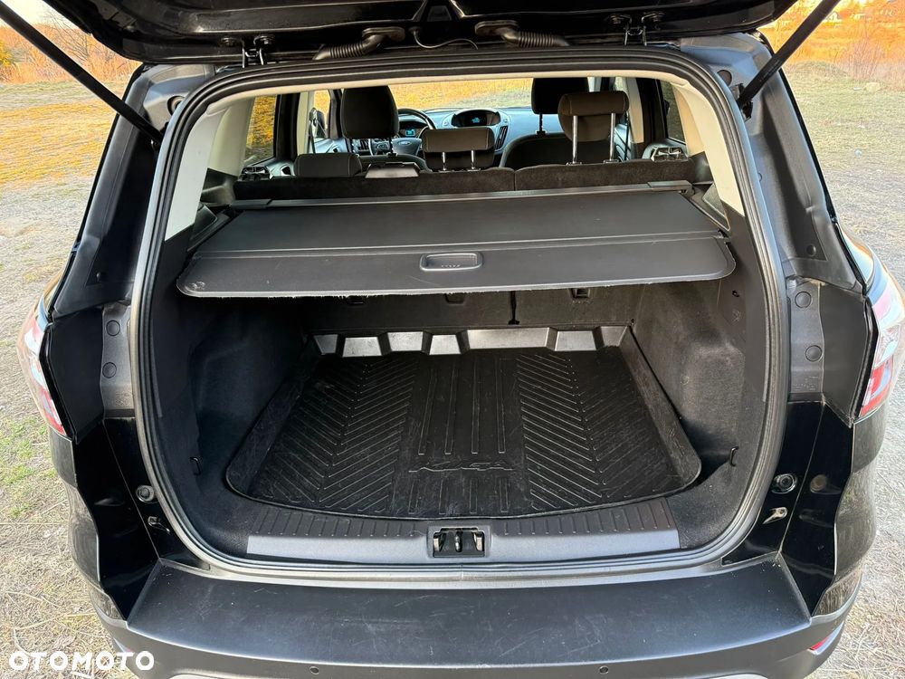 Ford Kuga 1.5 EcoBoost 2x4 Trend - 14