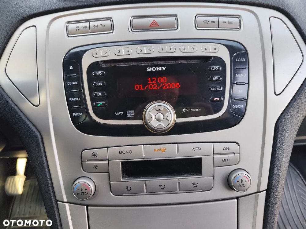 Ford Mondeo 2.0 Titanium - 8