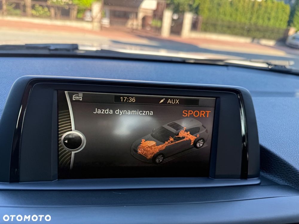 BMW Seria 1 116d EfficientDynamics Edition - 25