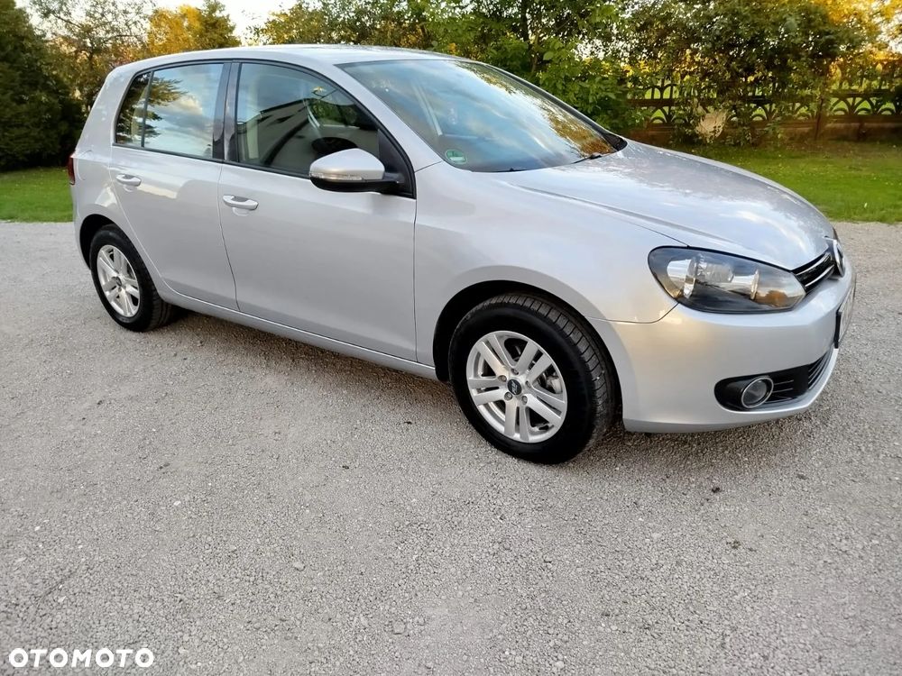 Volkswagen Golf VI 1.6 Comfortline - 32