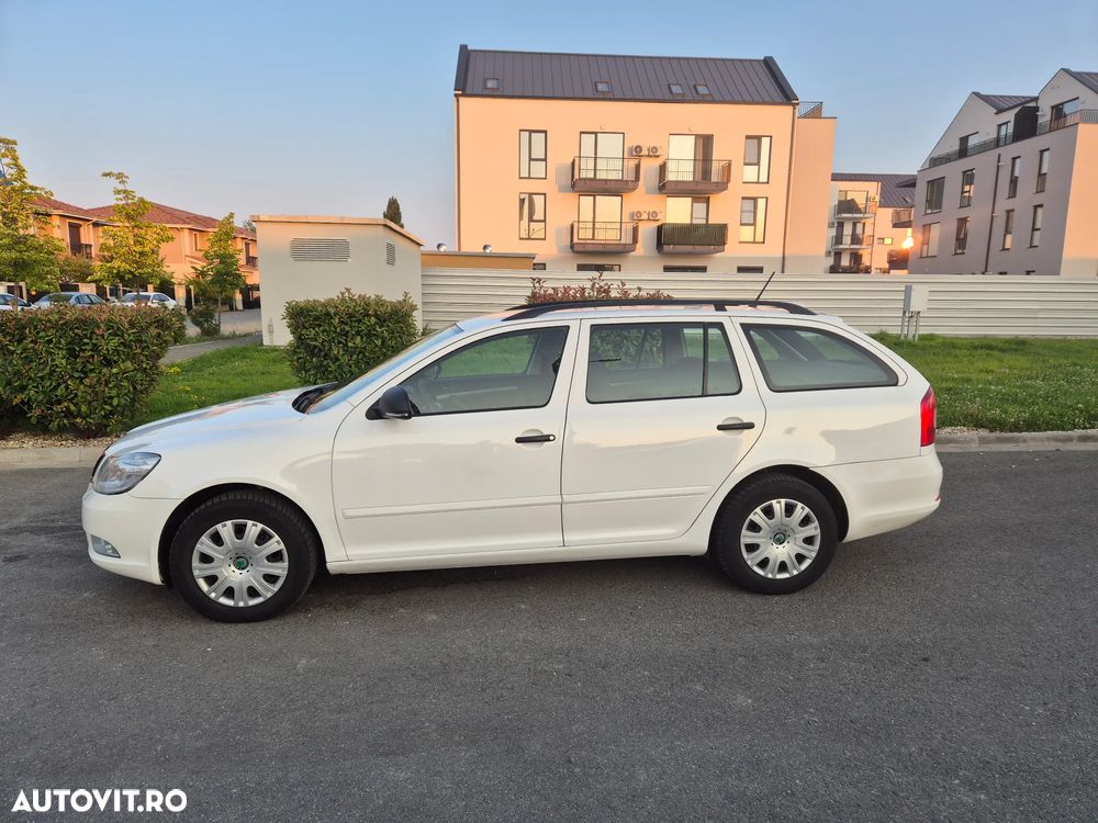 Skoda Octavia 1.6 TDI Ambiente - 3