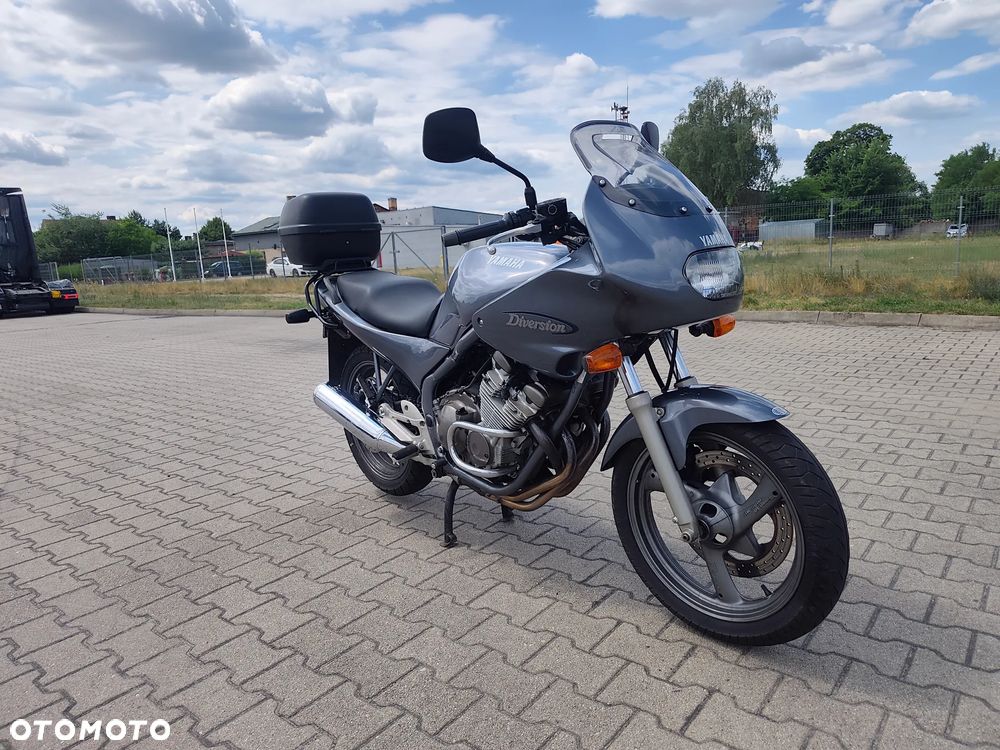 Yamaha XJ - 4