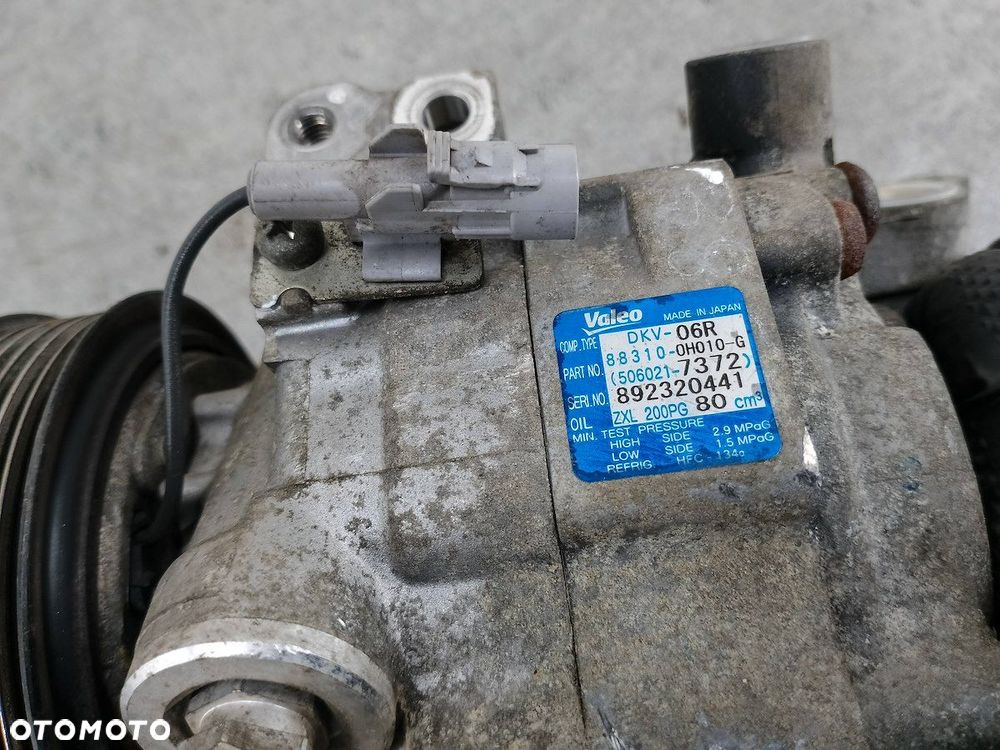 SPRĘŻARKA KLIMATYZACJI PEUGEOT 107 FL 88310-0H010-G  506021-7372 VALEO - 4