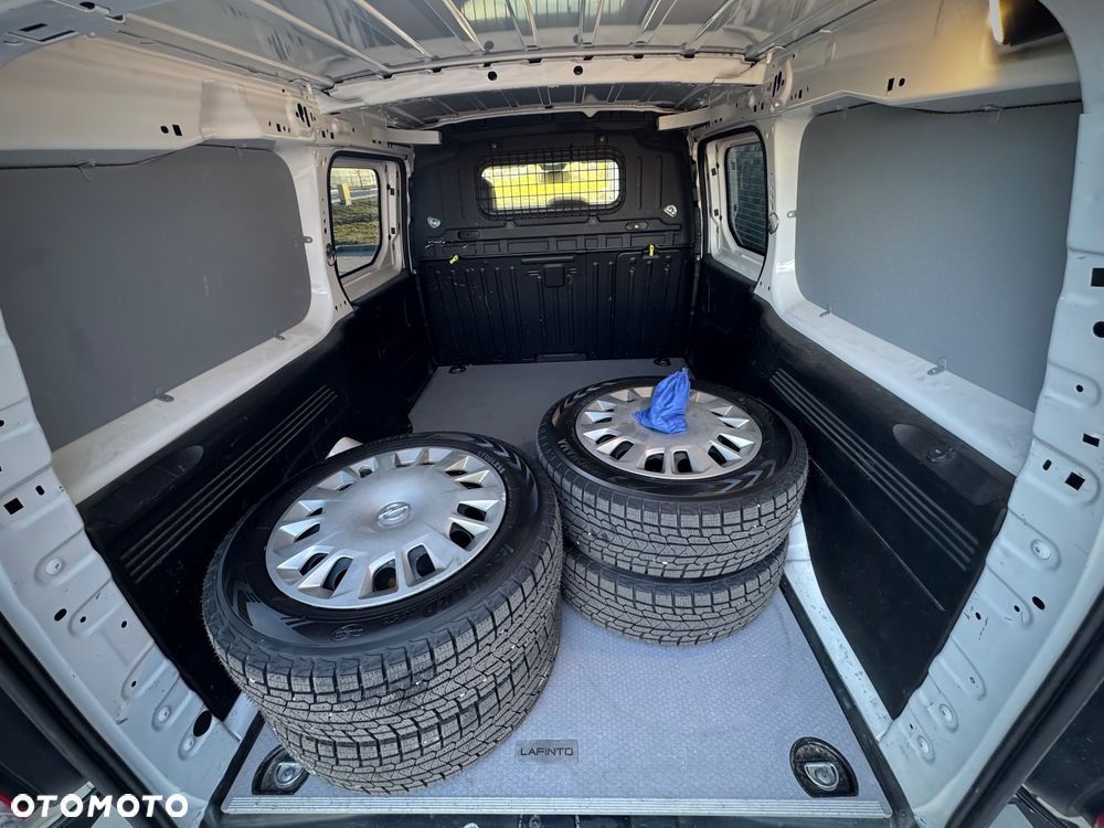 Opel Combo Life XL - 20