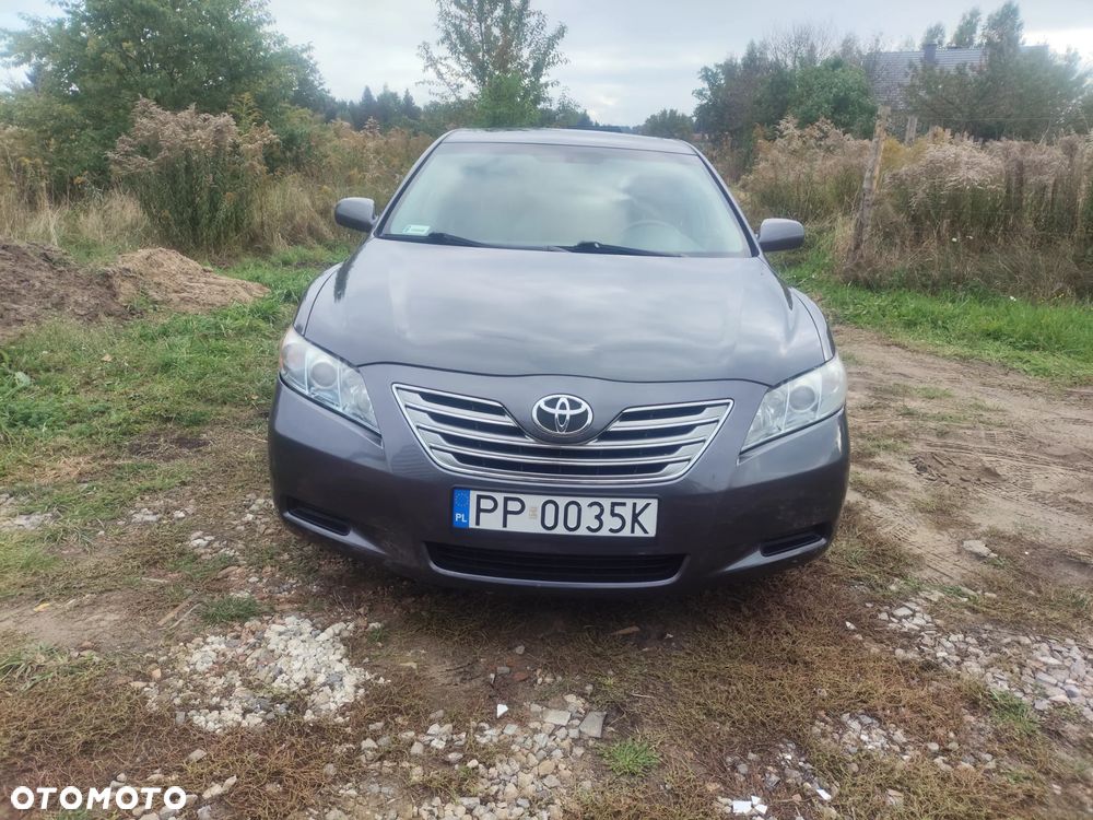 Toyota Camry 2.4 Hybrid - 2