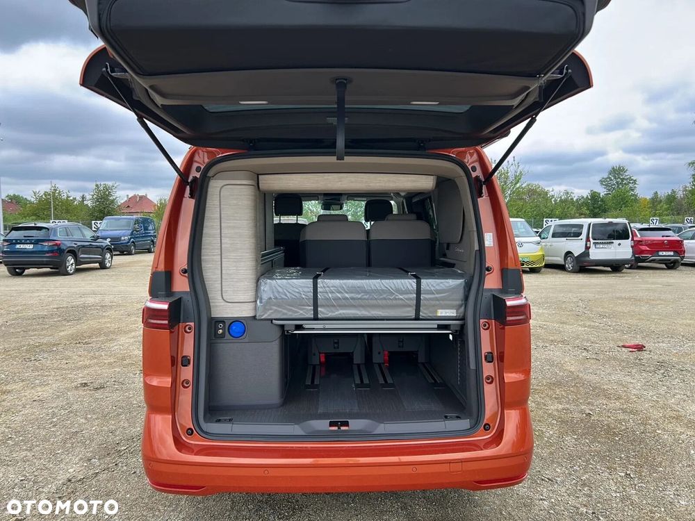 Volkswagen California - 12