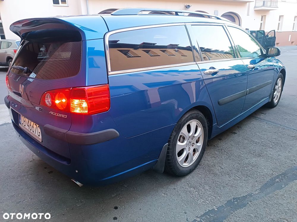 Honda Accord 2.0 i Executive - 8