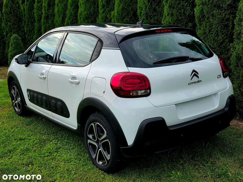 Citroën C3 Pure Tech 110 S&S EAT6 SHINE - 2