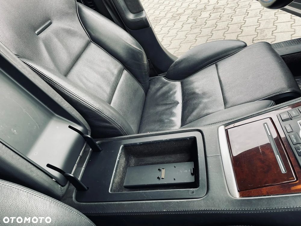 Audi A8 3.0 TDI L Quattro - 12