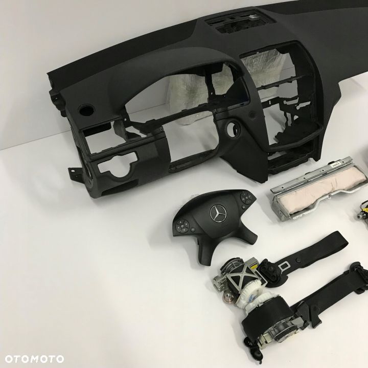 W204 KONSOLA DESKA AIRBAG PODUSZKI PASY ORG - 2