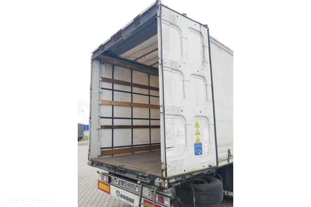 Krone Trailer Curtainsider Sliding Roof Straight - 11
