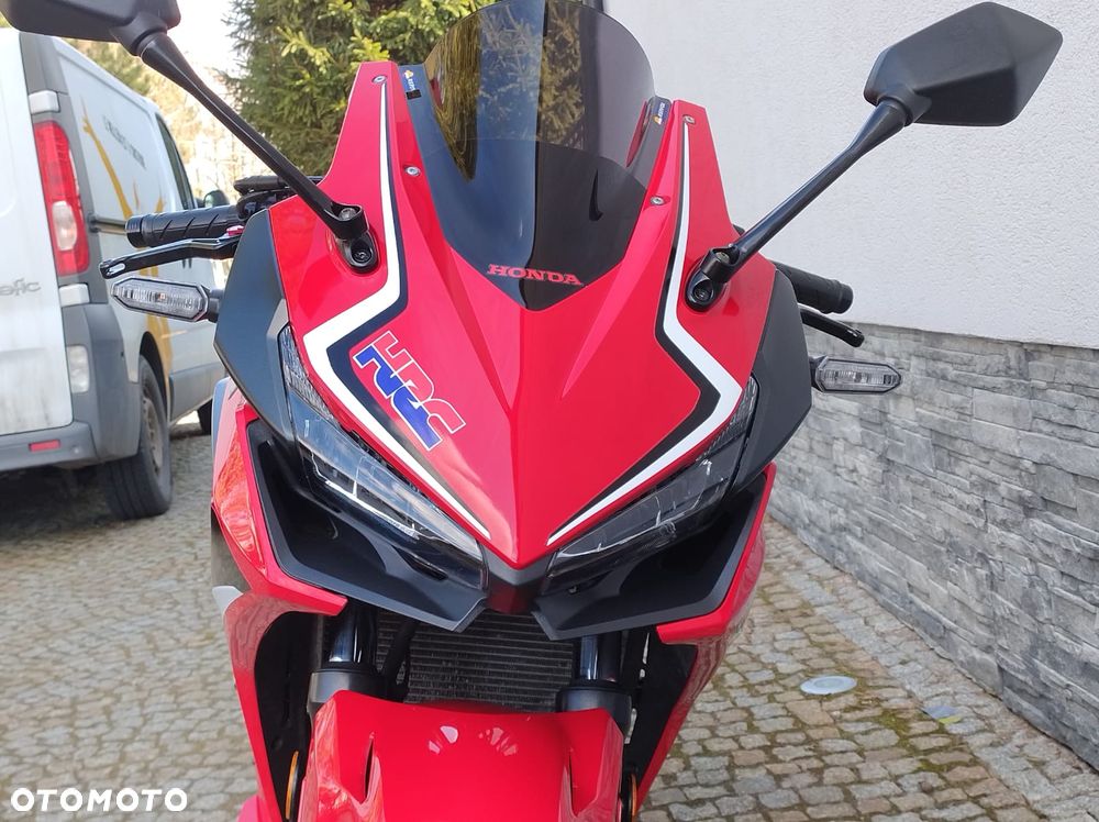 Honda CB - 8