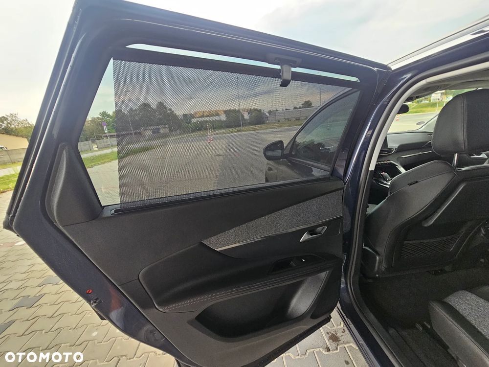 Peugeot 5008 1.6 PureTech Crossway S&S EAT8 - 18