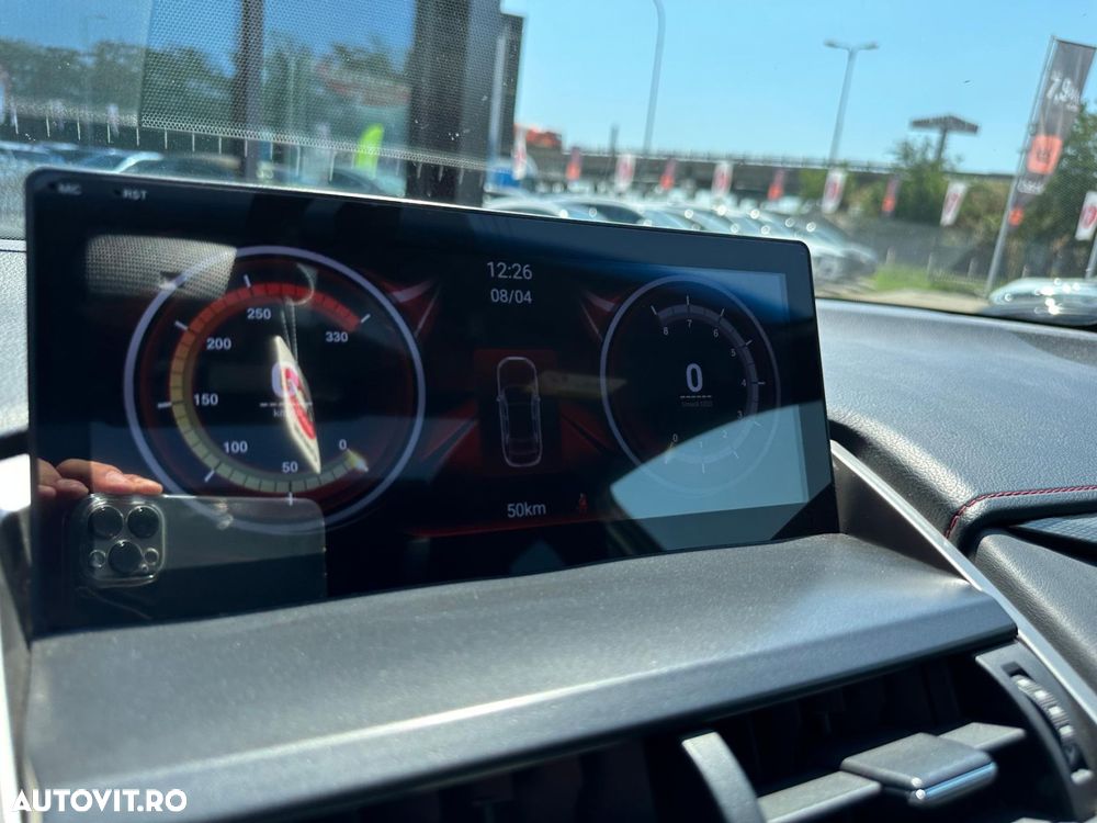 Lexus Seria NX - 16
