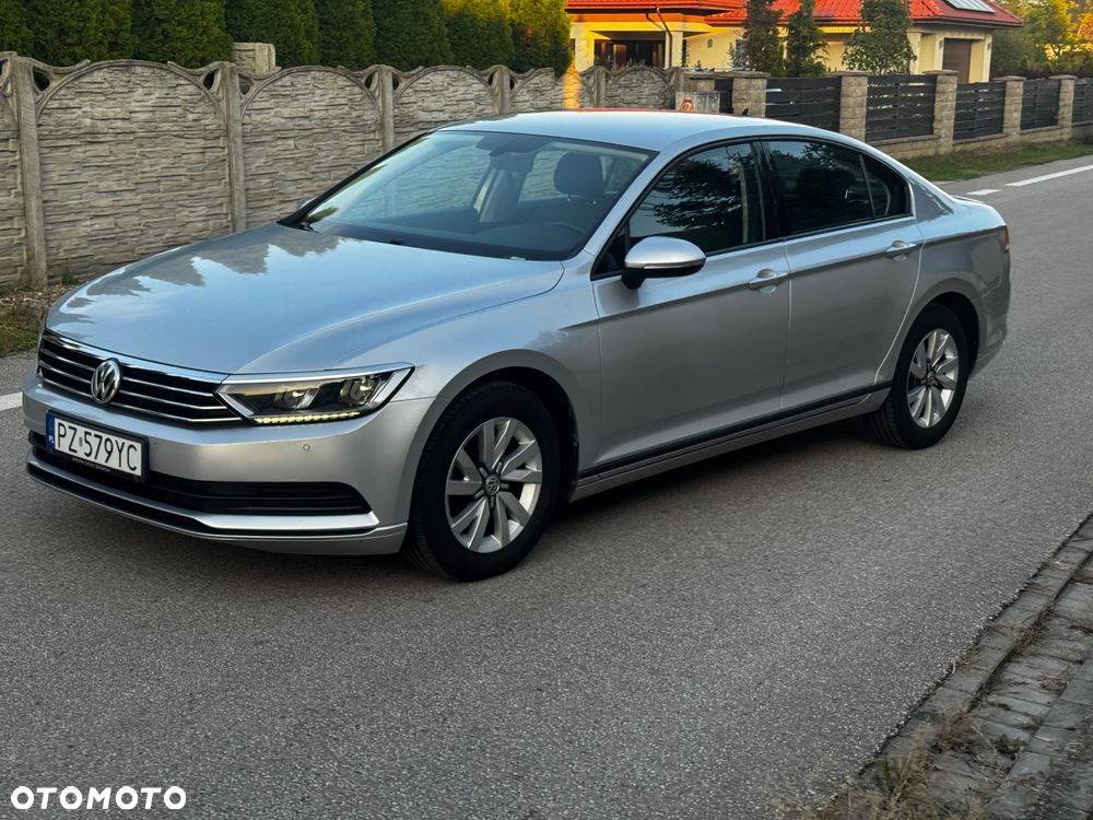 Volkswagen Passat 1.4 TSI BMT Trendline - 3