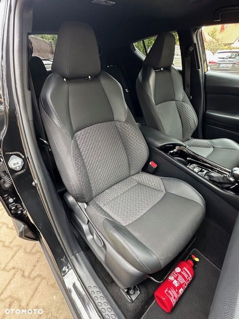 Toyota C-HR 1.8 Hybrid Premium - 39